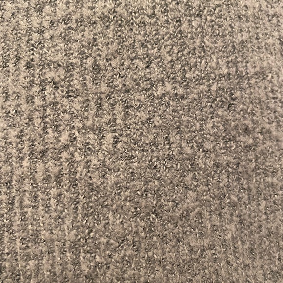 Old Navy Gray Sweater - Picture 2 of 2